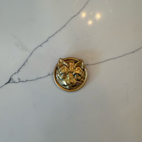 No Brand Accessories - Gold Tone Cat Face Brooch